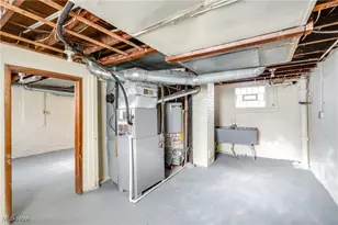 1353 Gorge Blvd, Akron, OH 44310 - Photo 32