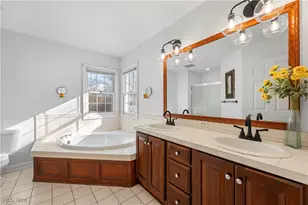 860 Whisperwood Ln, Aurora, OH 44202 - Photo 22