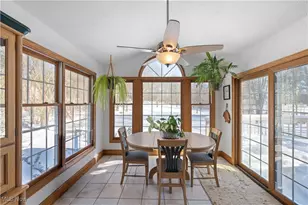 860 Whisperwood Ln, Aurora, OH 44202 - Photo 12