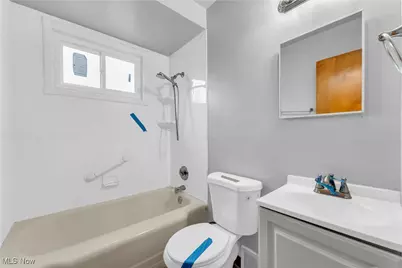 17401 Wayne Drive, Loveland, OH 44128 - Photo 14