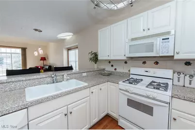 6 Preserve Drive, Willoughby, OH 44094 - Photo 6