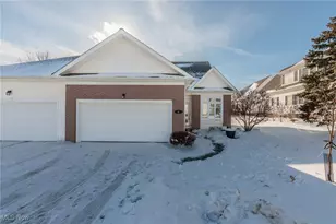 6 Preserve Dr, Willoughby, OH 44094 - Photo 2