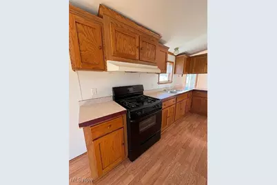 4128 27th Terrace NE, Canton, OH 44705 - Photo 8