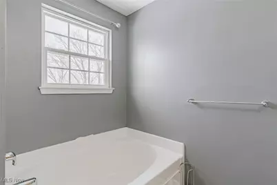 6382 Stonehaven Lane, Huber Heights, OH 44146 - Photo 22