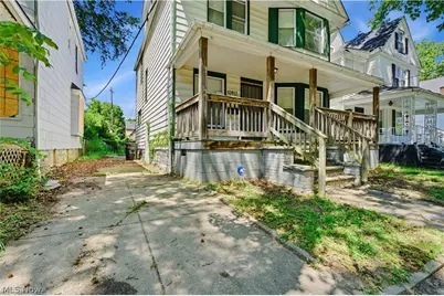 10911 Hathaway Avenue, Loveland, OH 44108 - Photo 2