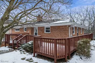 341 Springdale Ave, Steubenville, OH 43953 - Photo 2