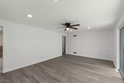 341 Springdale Avenue, Steubenville, OH 43953 - Photo 12