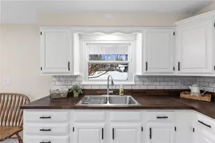 341 Springdale Ave, Steubenville, OH 43953 - Photo 8