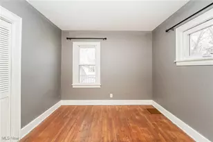 9509 Rosewood Ave, Loveland, OH 44105 - Photo 12