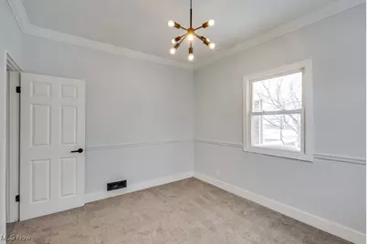 231 E Dresden Avenue, Akron, OH 44301 - Photo 28