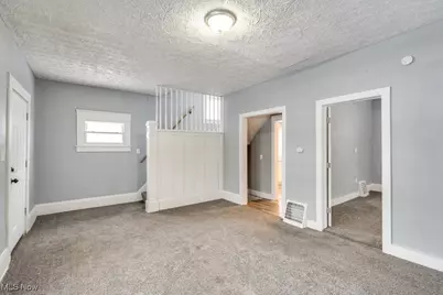 2100 12th Street SW, Akron, OH 44314 - Photo 10