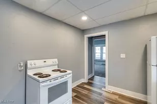 2100 12th St SW, Akron, OH 44314 - Photo 16