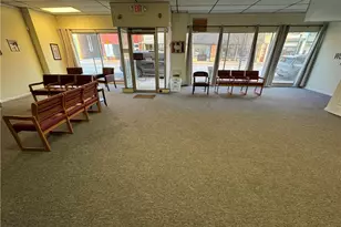 152 E Main St, Barnesville, OH 43713 - Photo 8