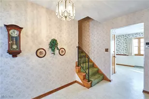 3331 Edington Rd, Fairlawn, OH 44333 - Photo 4