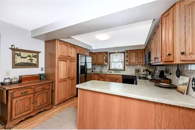 30875 Cannon Road, Solon, OH 44139 - Photo 22