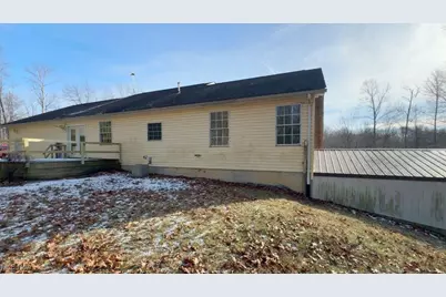 1360 W Bone Road NW, McConnelsville, OH 43756 - Photo 4