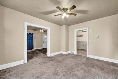 445 E 109th Street, Loveland, OH 44108 - Photo 10
