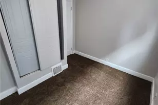 2200 W 104th St, Loveland, OH 44102 - Photo 8