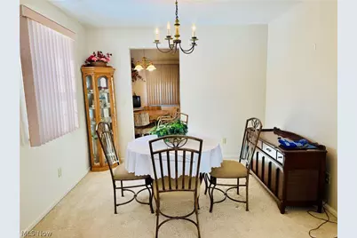 359 Quarry Lane Drive SW, Howland, OH 44483 - Photo 12