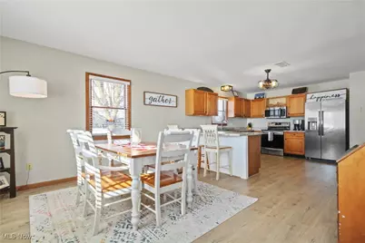 28196 Hartley Road, Beloit, OH 44609 - Photo 2