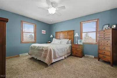 28196 Hartley Road, Beloit, OH 44609 - Photo 14