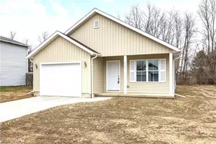 1999 E Oldgate Rd, Sandusky, OH 44870 - Photo 2