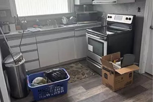 543 Corice St, Akron, OH 44311 - Photo 2