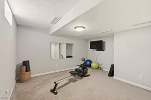 984 Hawkin Ln, Aurora, OH 44202 - Photo 44