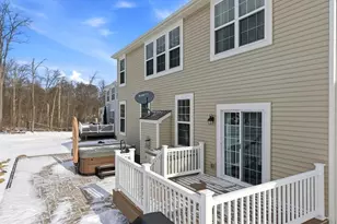 984 Hawkin Ln, Aurora, OH 44202 - Photo 4