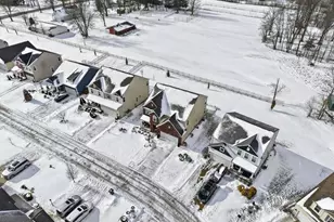 984 Hawkin Ln, Aurora, OH 44202 - Photo 6