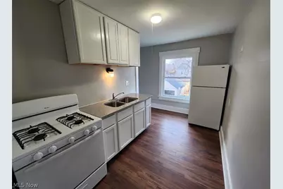 530 Rosemont Court NW, Canton, OH 44708 - Photo 12