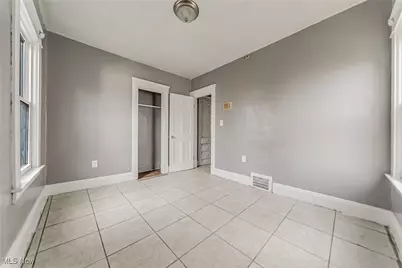 12521 Locke Avenue, Loveland, OH 44108 - Photo 16