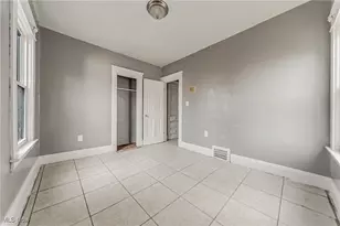 12521 Locke Ave, Loveland, OH 44108 - Photo 16