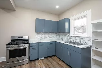 230 Superior Street, Louisville, OH 44641 - Photo 16