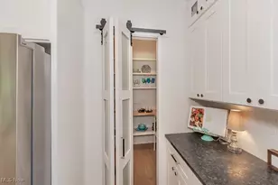 38325 Pettibone Rd, Solon, OH 44139 - Photo 18