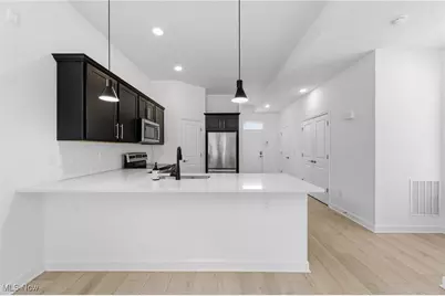 2244 E 100th Street, Loveland, OH 44106 - Photo 8