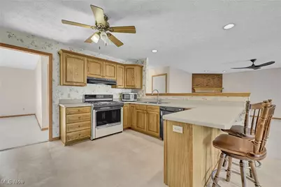 765 Ravenhill Road, Northfield, OH 44067 - Photo 18