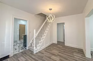 196 Maywood Dr, Youngstown, OH 44512 - Photo 8