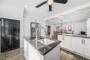 3014 Euclid Heights Blvd, Cleveland Heights, OH 44118 - Photo 8