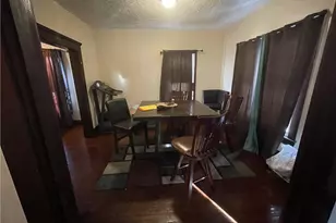 2064 W 104th St, Loveland, OH 44102 - Photo 4