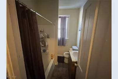 2064 W 104th Street, Loveland, OH 44102 - Photo 18