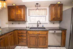 71 Trails End, Toronto, OH 43964 - Photo 24