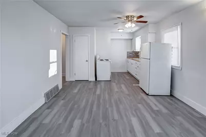 175-177 2nd Street NE, Barberton, OH 44203 - Photo 4