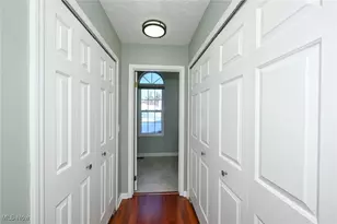 7121 W Cross Creek Trail, Brecksville, OH 44141 - Photo 24