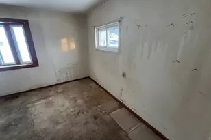 1525 Denison Ave NW, Warren, OH 44485 - Photo 6