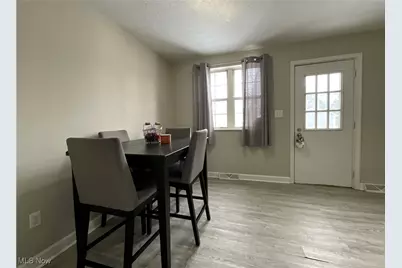 37374 Euclid Avenue, Willoughby, OH 44094 - Photo 6