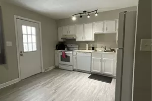 37374 Euclid Ave, Willoughby, OH 44094 - Photo 8