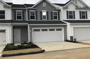 3527 Alder Ave, Green, OH 44685 - Photo 1