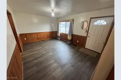 1331 E 28th Street, Ashtabula, OH 44004 - Photo 2