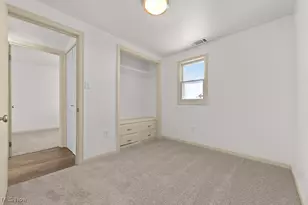 961 Crestline Dr, Akron, OH 44312 - Photo 32